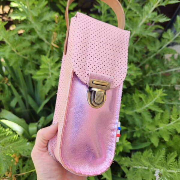 sacoche pétanque en cuir rose brillant et rose mat perforé